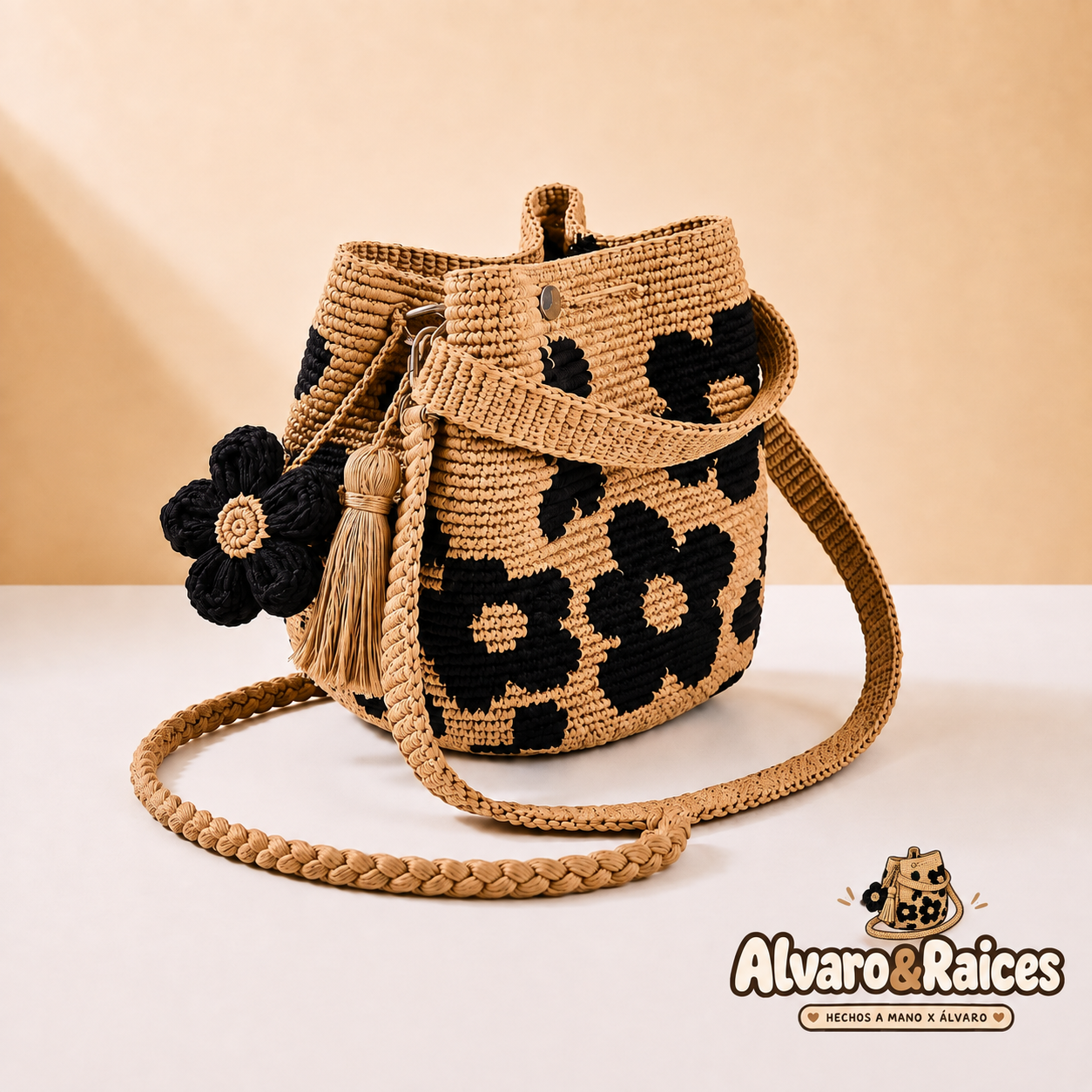 Bolso de Ganchillo Hecho a Mano